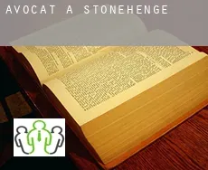 Avocat à  Stonehenge